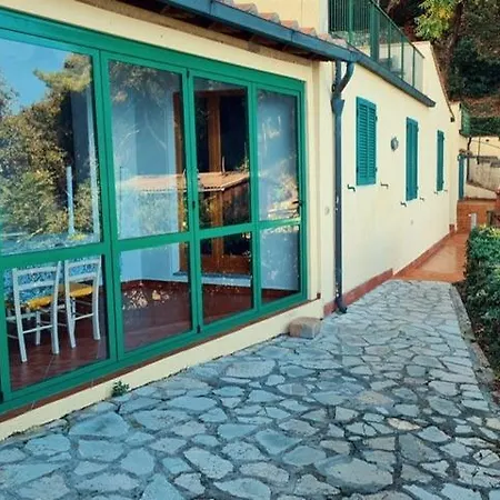 Prázdninový dům Le Sprizze A Bordo Del Mare - Goelba *