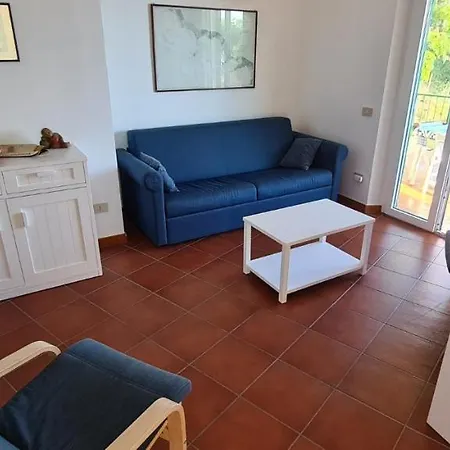 Le Sprizze A Bordo Del Mare - Goelba Prázdninový dům *