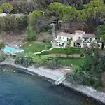 Le Sprizze A Bordo Del Mare - Goelba Holiday home