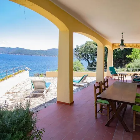 Dom wakacyjny Le Sprizze A Bordo Del Mare - Goelba *