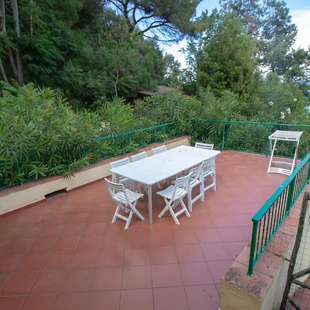 Dom wakacyjny Le Sprizze A Bordo Del Mare - Goelba