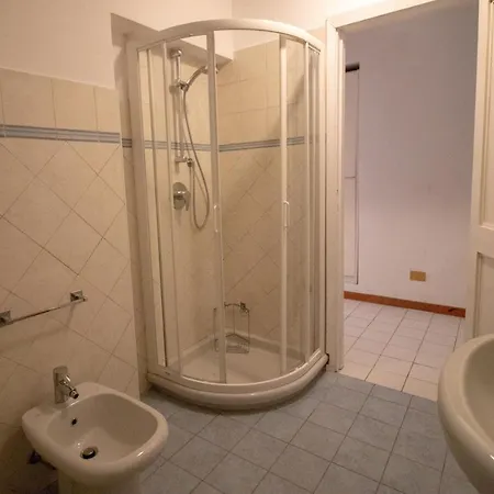 Le Sprizze A Bordo Del Mare - Goelba Feriehus *