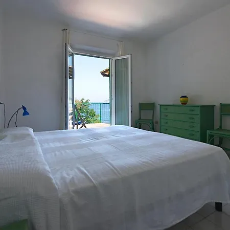 Le Sprizze A Bordo Del Mare - Goelba Marciana Marina (Isola d'Elba)