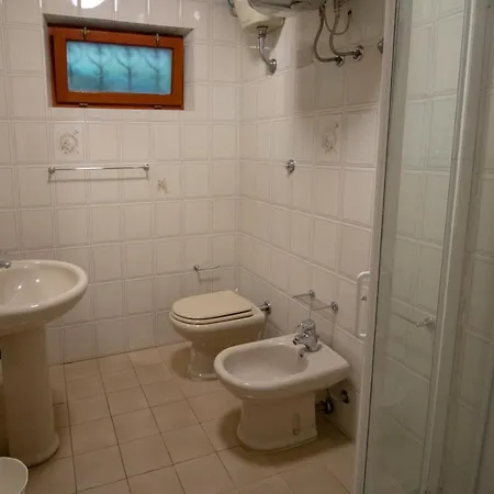 Le Sprizze A Bordo Del Mare - Goelba Dom wakacyjny *