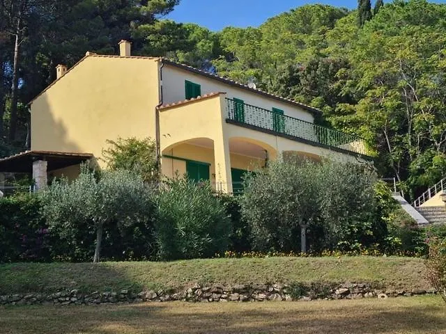 Le Sprizze A Bordo Del Mare - Goelba Marciana Marina (Isola d'Elba)