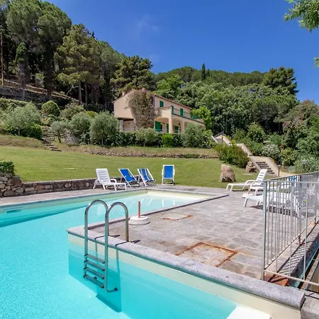 בית נופש Le Sprizze A Bordo Del Mare - Goelba מרצ'יאנה מרינה