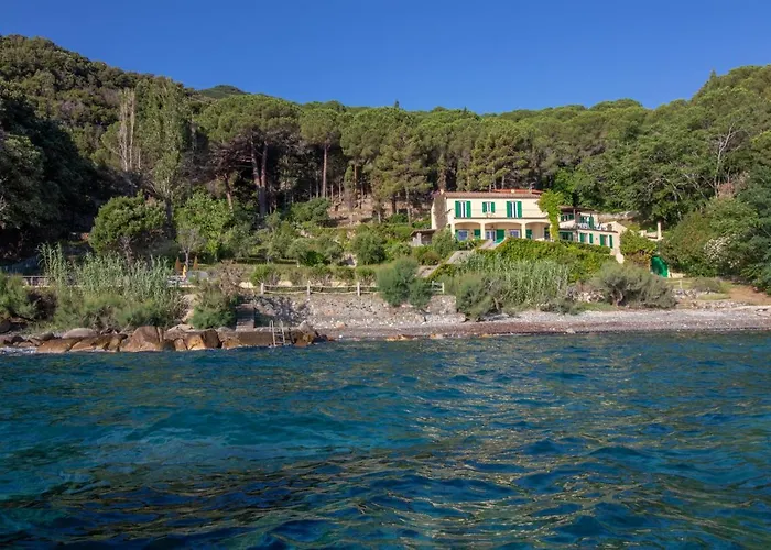 Le Sprizze A Bordo Del Mare - Goelba * מרצ'יאנה מרינה