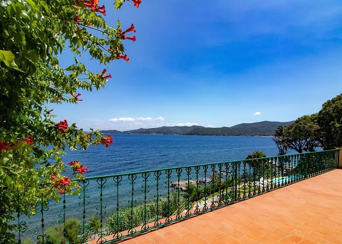 בית נופש Le Sprizze A Bordo Del Mare - Goelba *