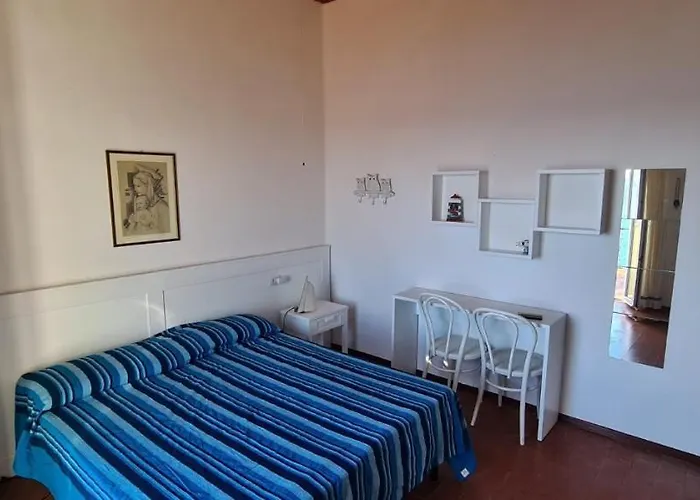 בית נופש Le Sprizze A Bordo Del Mare - Goelba מרצ'יאנה מרינה