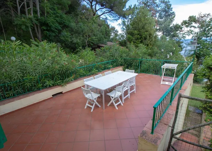 בית נופש Le Sprizze A Bordo Del Mare - Goelba