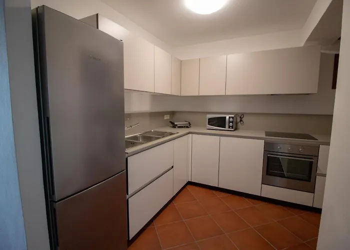 Le Sprizze A Bordo Del Mare - Goelba *